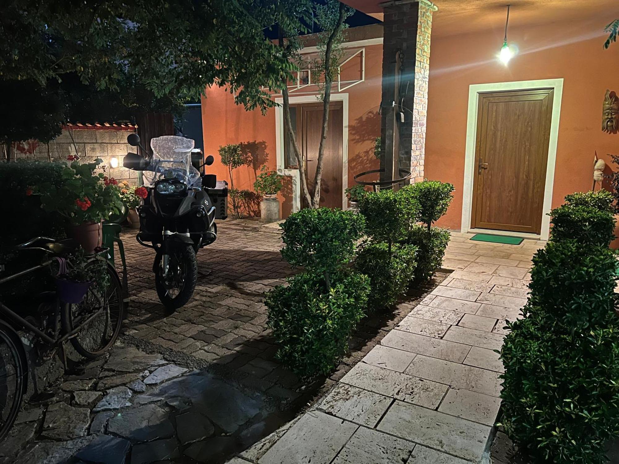 Guesthouse Koleci - Mrizi I Zanave Fishte Kültér fotó